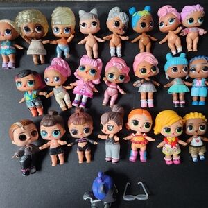 22 LOLs, A Cat And A‎ Pair Of Glasses....Colorful Kids Toy Dolls Set